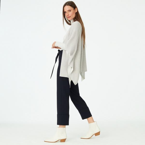 Club Monaco Light Heather Grey & White Aveena Cardigan