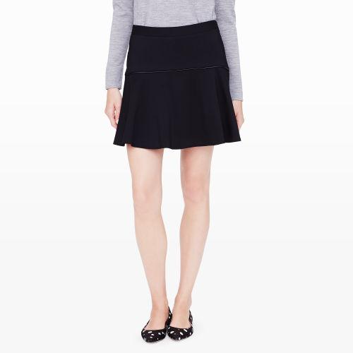 Club Monaco Color Black Minkie Skirt In Size 2