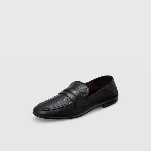 Club Monaco Color Black Kedda Leather Loafer