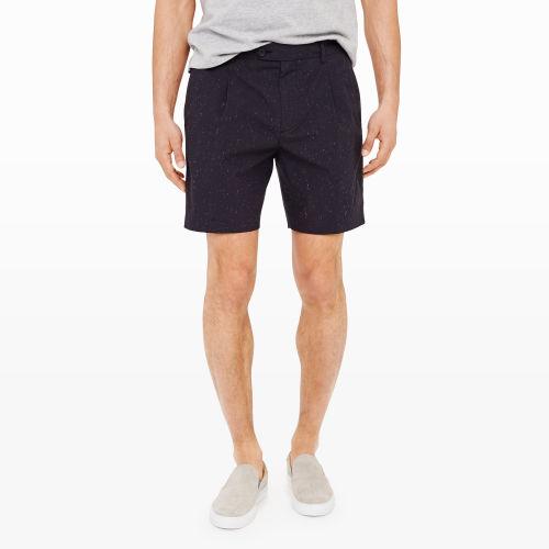 Gl Color Black Single-pleat Short