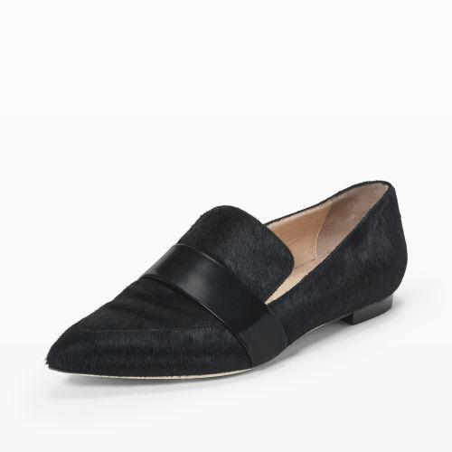 Club Monaco Color Black Karis Loafer In Size 38.5