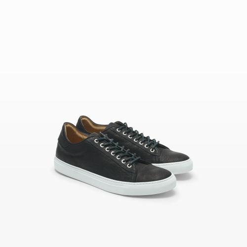 Club Monaco Color Black Wings + Horns Low-top Sneaker