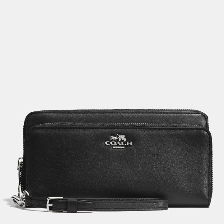 Coach Double Accordion Zip Wallet In Smooth Leather