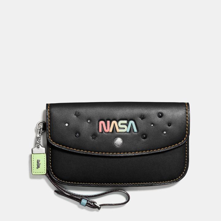 Coach Clutch In Glovetanned Leather With Space Embellishment