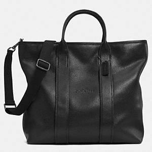 Coach - Pebbled Traveler Tote Gm/black