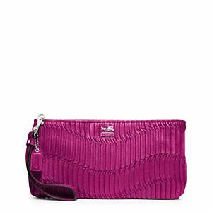 Coach   Madison Gathered Leather Zip Clutch Sv Magenta