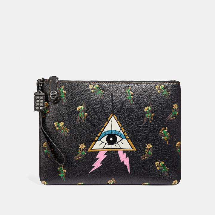 Coach Turnlock Wristlet 30 With Pyramid Eye