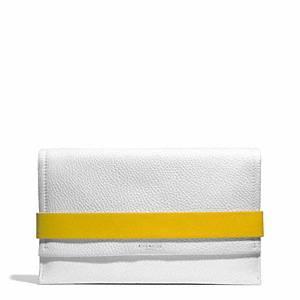 Coach - Bleecker Edgepaint Leather Clutch Sv/white/sunglow