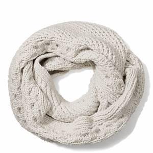 Coach   Legacy Aran Knit Infinity Scarf Grey One