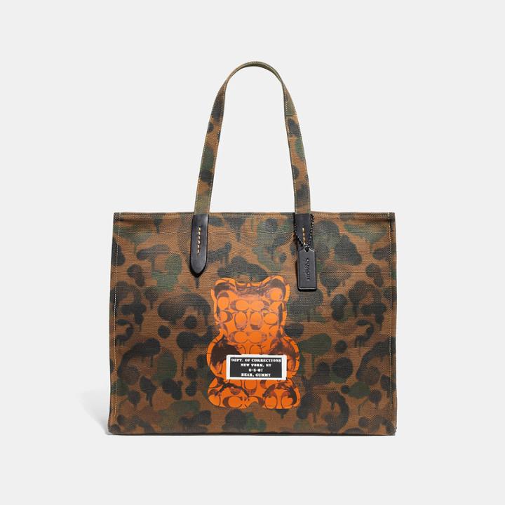Coach Vandal Gummy Edition Tote 42
