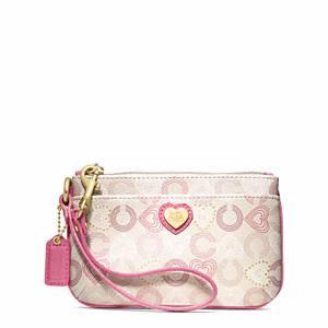 Coach   Waverly Hearts Wristlet B4 Pink Multicolor
