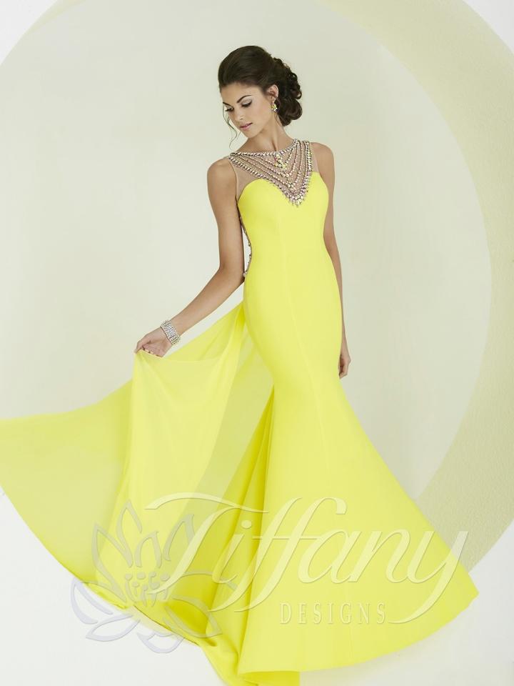 Tiffany Designs - Fit And Flare Dress With Bead Accented Collar