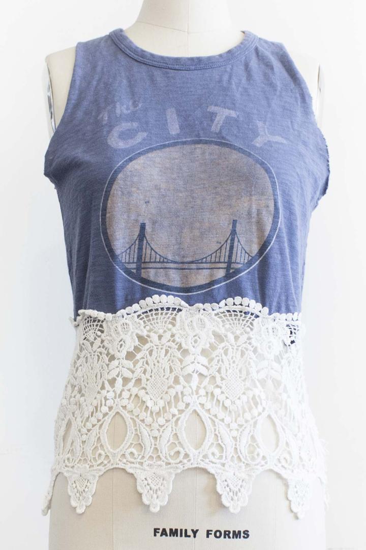 Karen Zambos - The City Vintage Tee