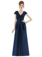 Alfred Sung - D657 Bridesmaid Dress In Midnight
