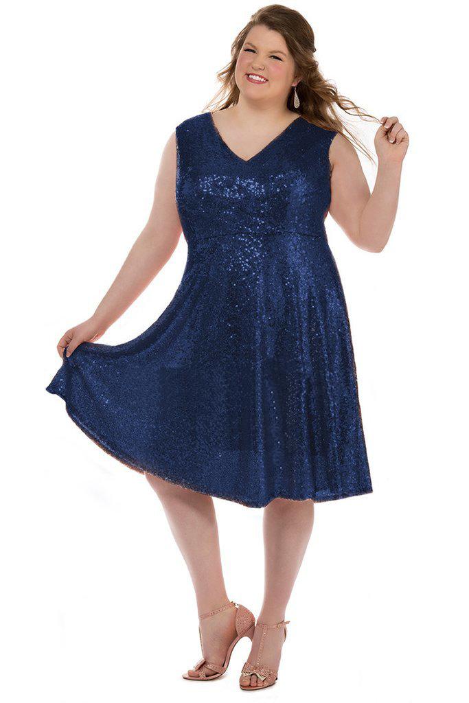 Sydney's Closet - Sc8088 Fitted V Neck Cocktail Dress