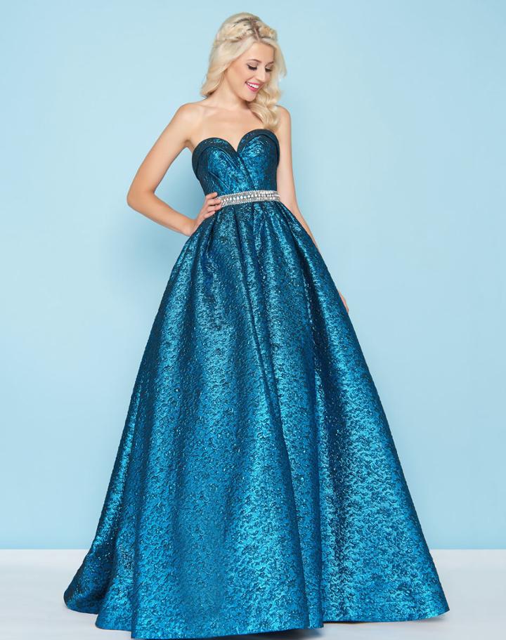 Mac Duggal - 66299h Beaded Sweetheart Ballgown