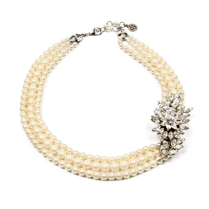 Ben-amun - Pearl Necklace With Crystal Leaf Pendant