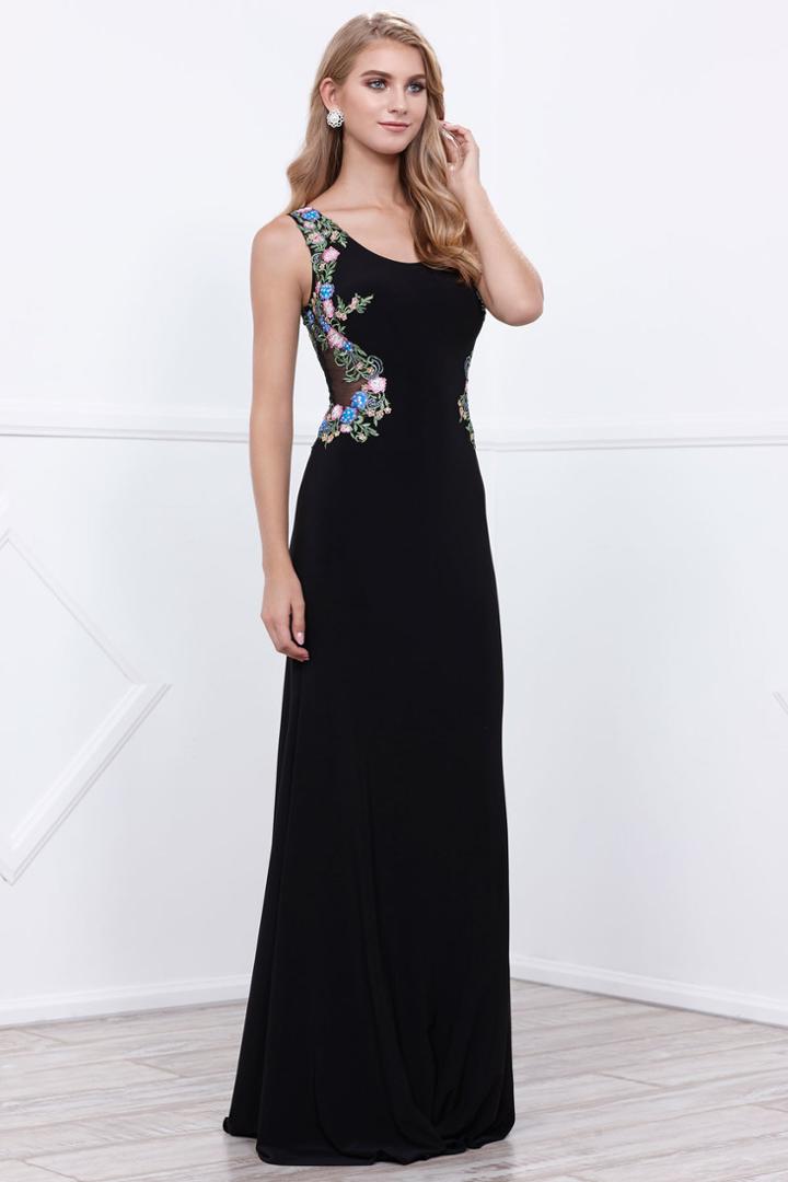 Nox Anabel - Sleeveless Scoop Neck Long Jersey Dress With Lace Appliques And Sweep Train 8323