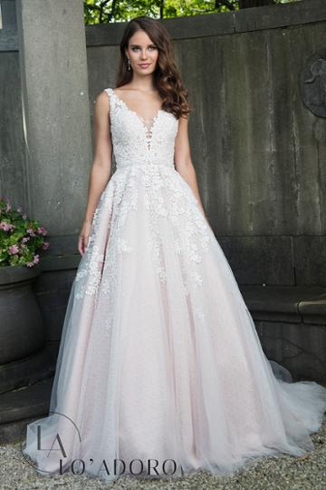 Rachel Allan Bridal - Floral Appliqued Plunging Tulle Ballgown M636