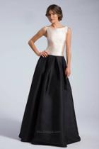 Ieena For Mac Duggal - Sleeveless Long Gown In Nude/black 25201