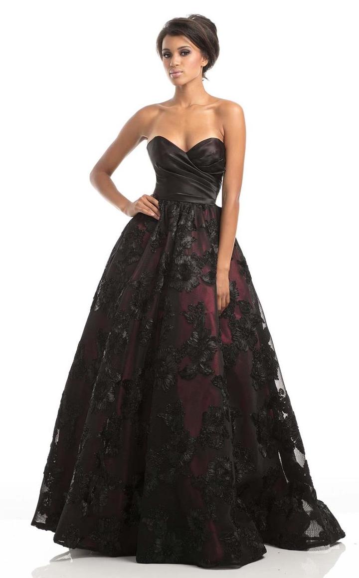 Johnathan Kayne - 7007 Flower Applique Sweetheart Ballgown