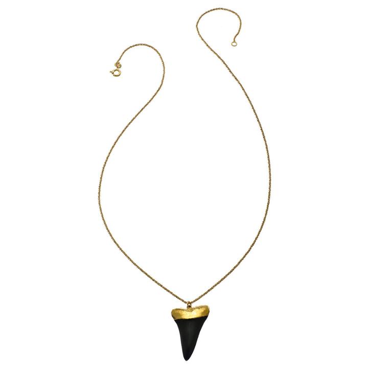 Heather Hawkins - Kiss Necklace In Mako Shark Tooth