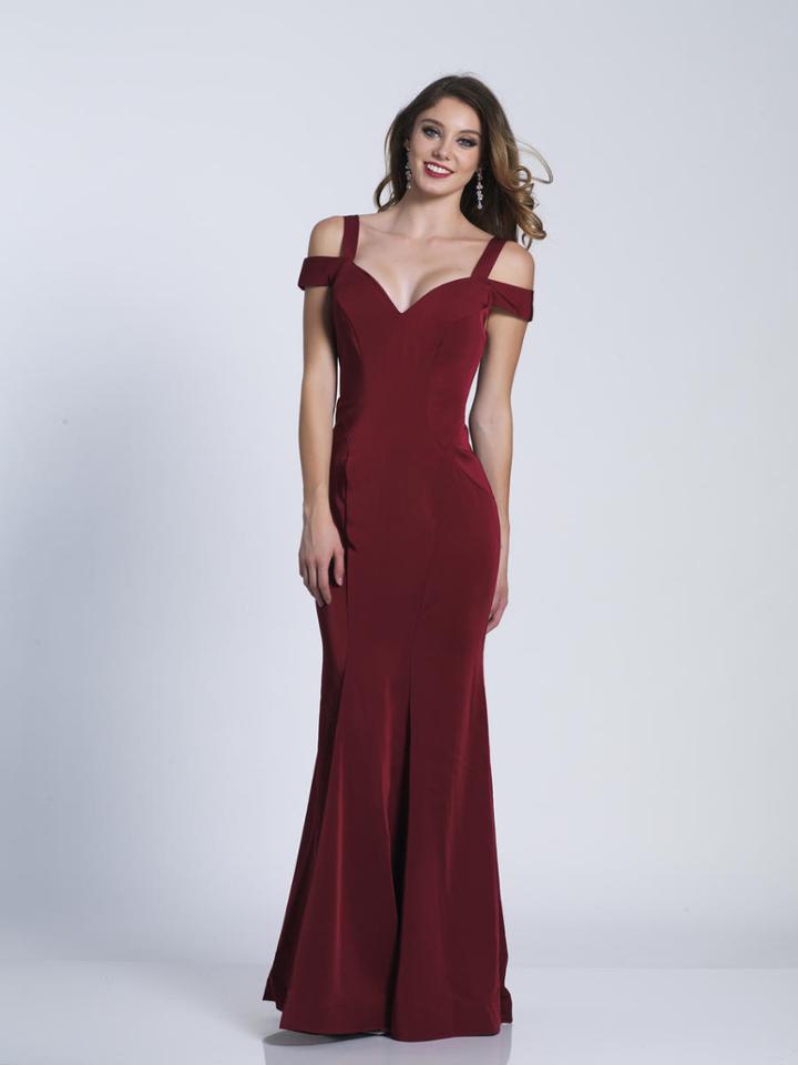 Dave & Johnny - A6425 Cold Shoulder V-neck Sheath Dress