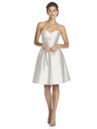 Alfred Sung - D542 Bridesmaid Dress In Snow White
