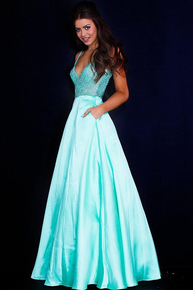 Jovani - Jvn51328 V-neck Beaded Chiffon Ballgown