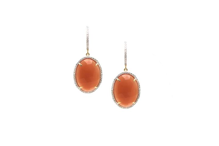 Tresor Collection - 18k Yellow Gold Earring With Peach Moonstone & Diamond