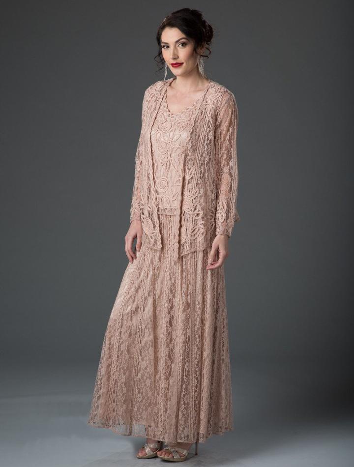Soulmates - 1602x Queen Embroidered Circle Skirt Three Piece Gown