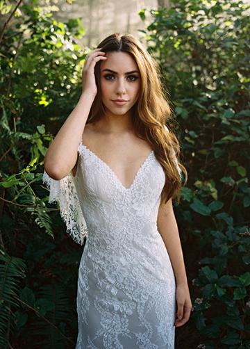 Wilderly Bride By Allure Bridals - F122 Lace V-neck Sheath Bridal Dress