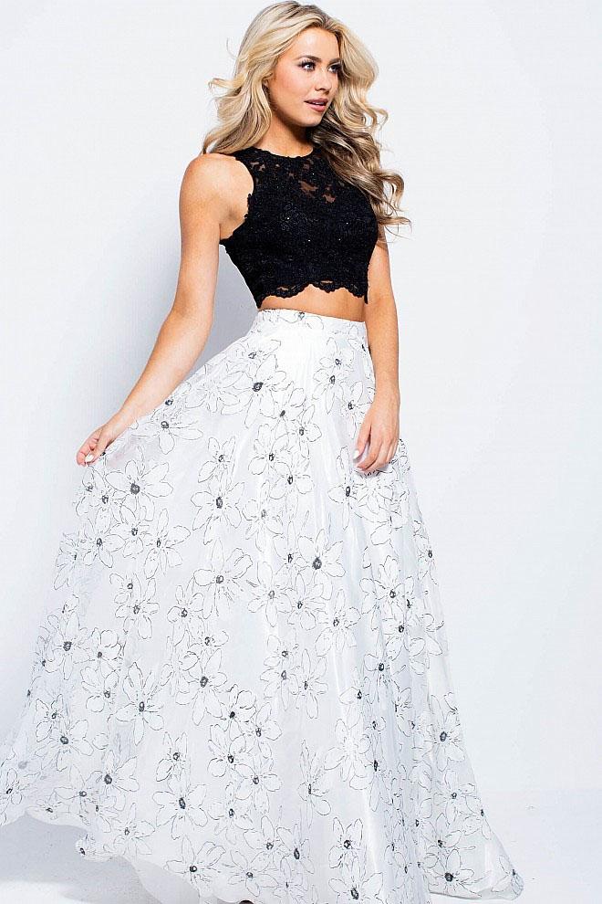 Jovani - Jvn59810 Lace Halter Neck Two-piece Ballgown