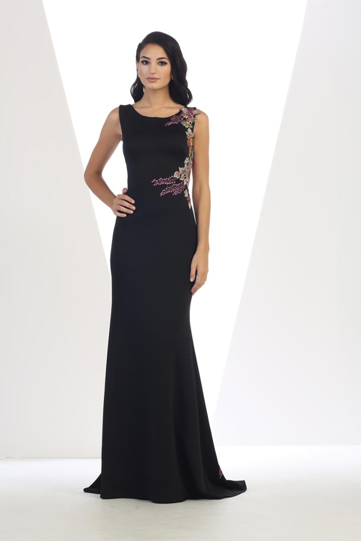May Queen - Rq-7451 Sleeveless Side Applique Long Gown