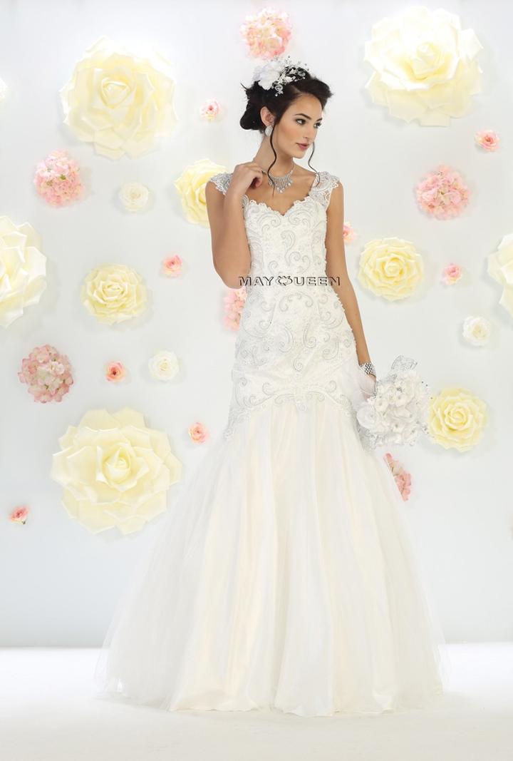 Sweetheart Neckline Embroidered Trumpet Dress