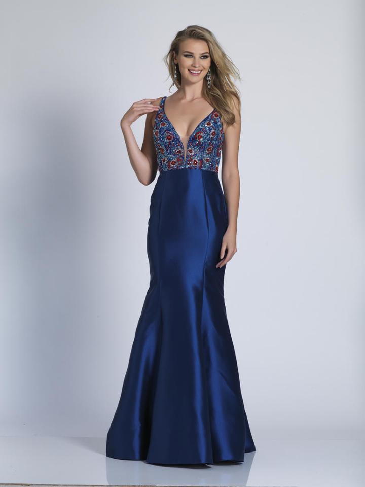 Dave & Johnny - 3198 Beaded Deep V-neck Trumpet Dress