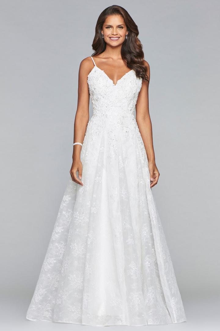 Faviana - 10085 Embroidered V Neck Evening Gown