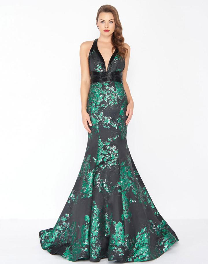Mac Duggal - 48727r Plunging Fitted Mermaid Gown