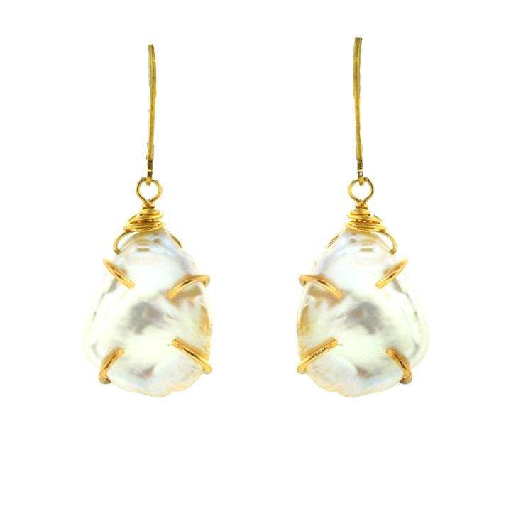 Mabel Chong - Keshi Pearl Claw Set Earrings