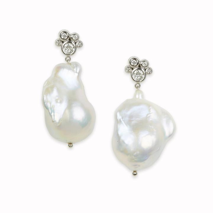 Elizabeth Buenaventura - Bubble Pearl Earrings