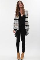 Goddis - Wynn Sweater In Black Forest