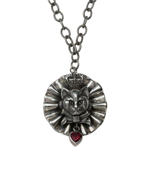 Femme Metale Jewelry - Kitty Queen Pendant Necklace