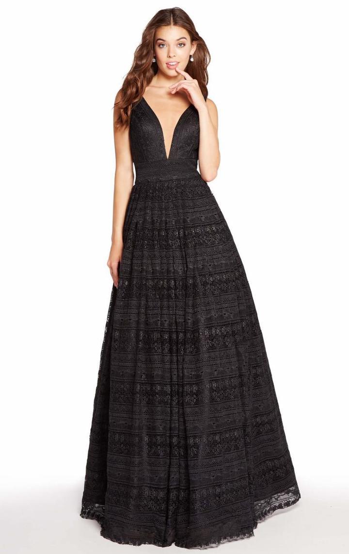 Alyce Paris - 60137 Plunging Lace Sleeveless Evening Gown