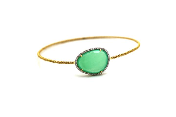 Tresor Collection - 18kt Yellow Gold Bangle With Chrysophares & Diamond