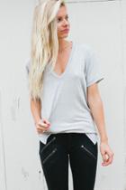 Joah Brown - Classic V Neck In Heather Grey