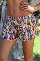 Myrna Shorts In Navy Ikat