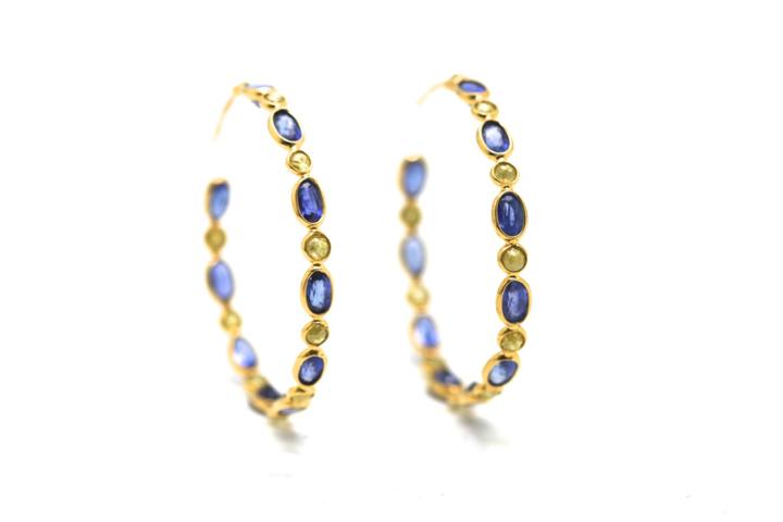 Tresor Collection - Rose Cut Champaign Diamond And Blue Sapphire Hoop Earrings In Yellow Gold
