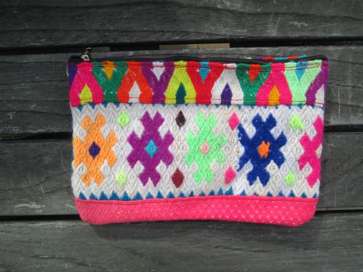 Tysa - Peruvian Clutch In Blanca