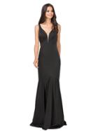Dancing Queen - Plunging V-neck Trumpet Evening Gown