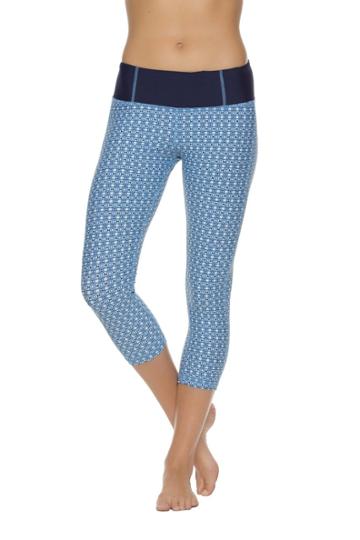 Helen Jon - Lotus Capri In Silver Sands